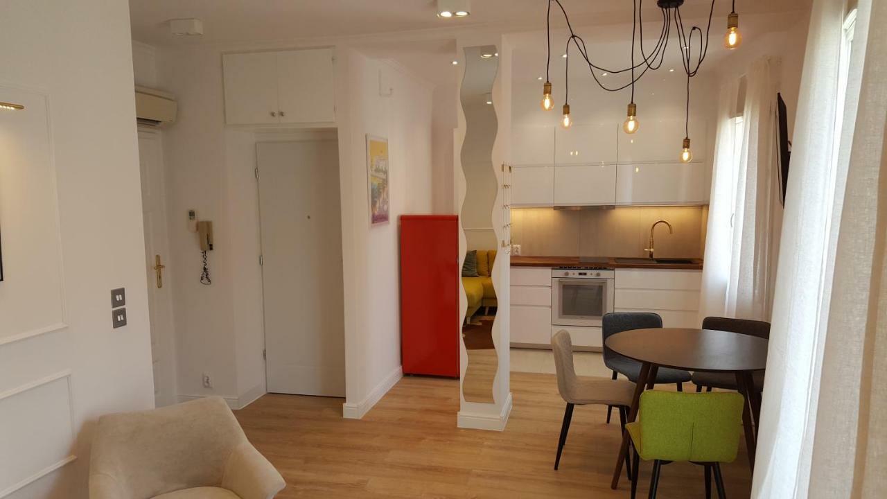 Appartamento 123 Sadi Carnot Saint-Raphaël Esterno foto