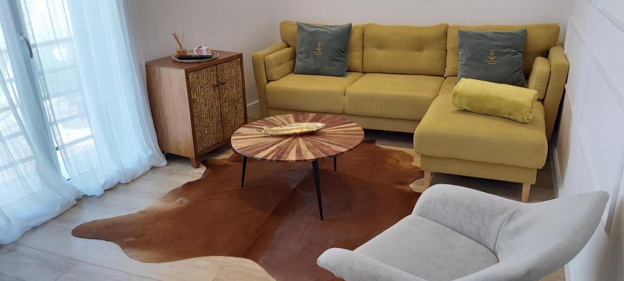 Appartamento 123 Sadi Carnot Saint-Raphaël Esterno foto