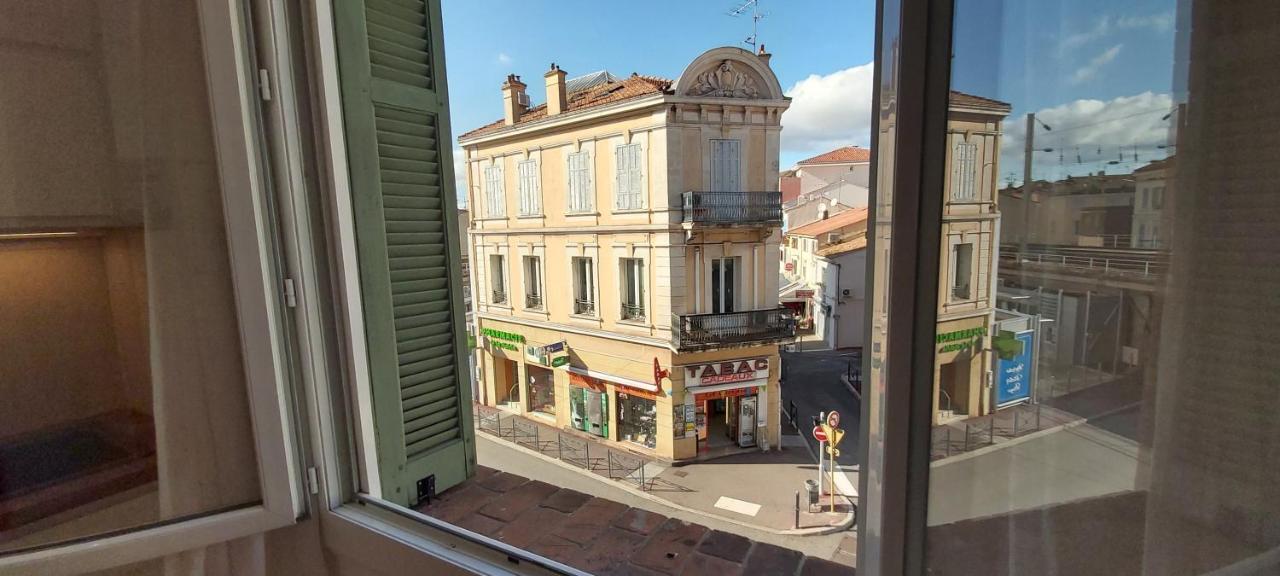 Appartamento 123 Sadi Carnot Saint-Raphaël Esterno foto
